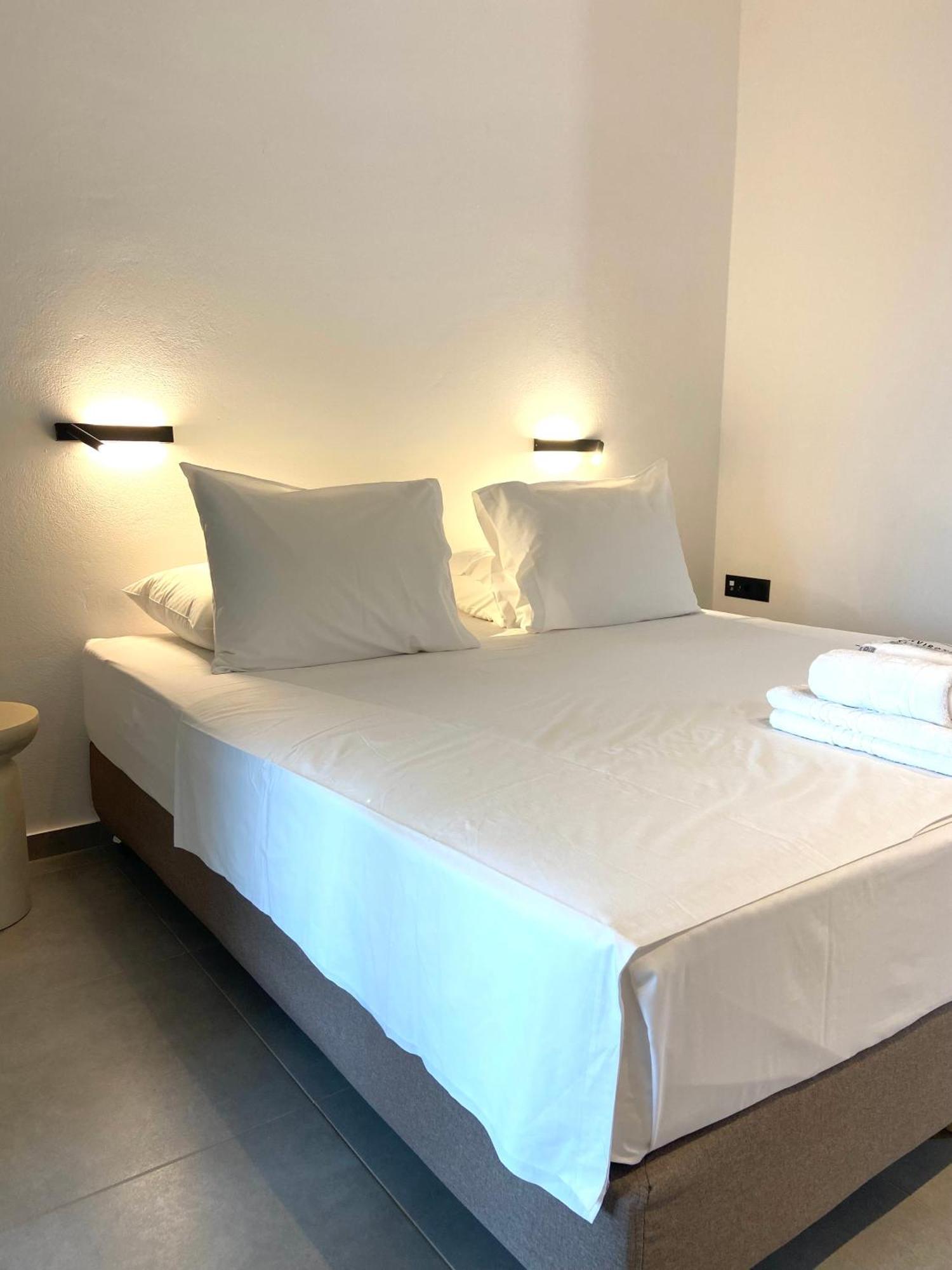 Spanos Apartments Áyios Pétros Exterior photo