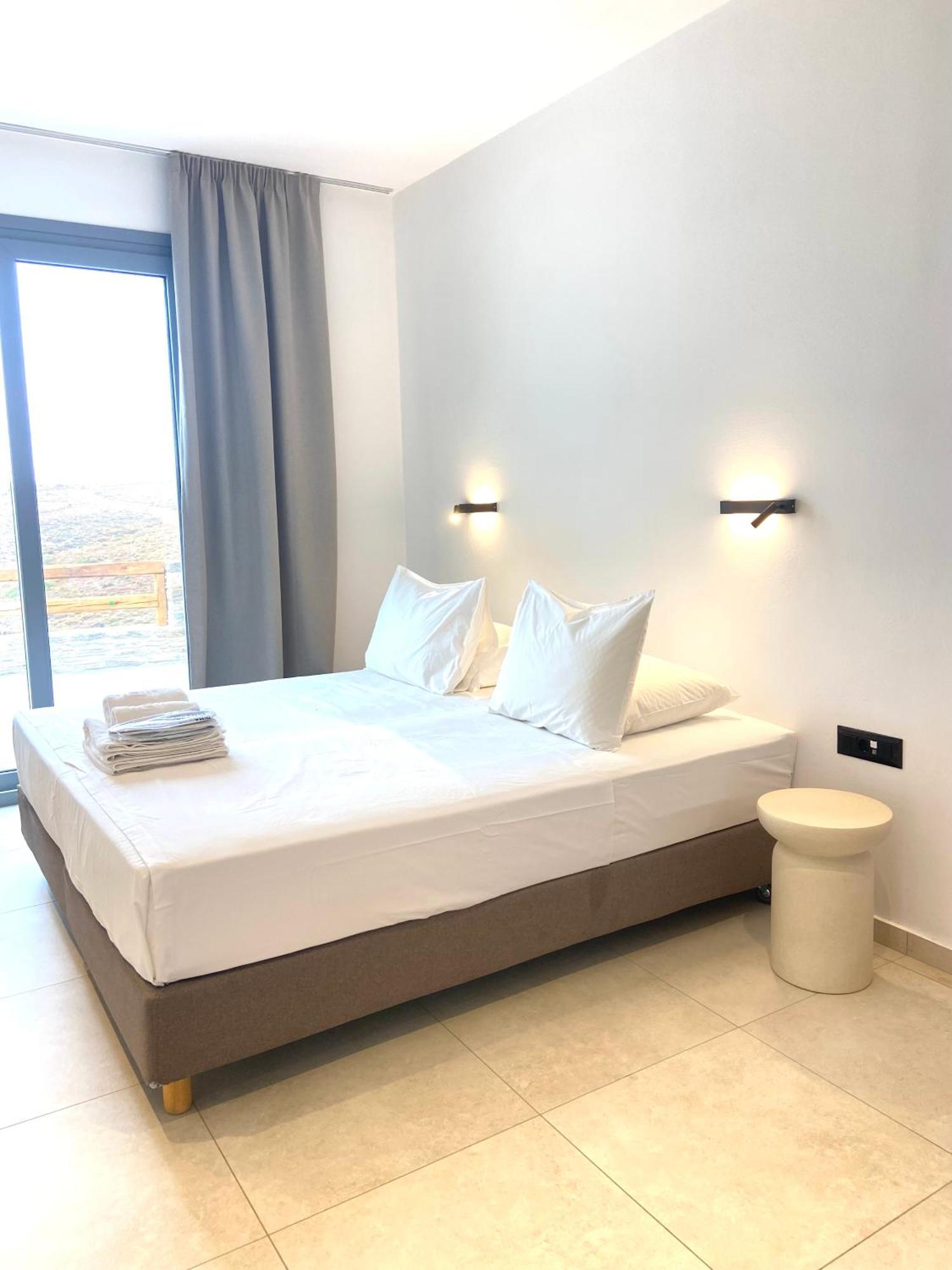 Spanos Apartments Áyios Pétros Exterior photo